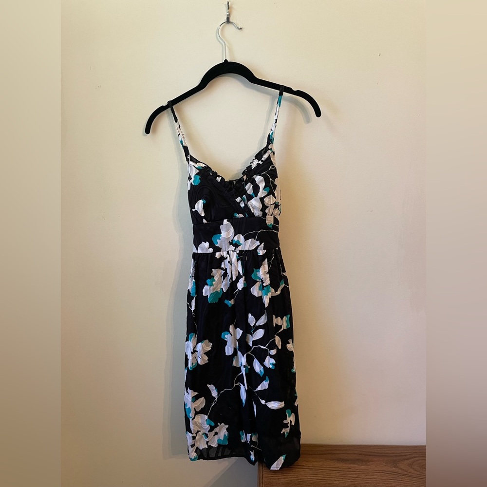 Snap: Black, White, & Blue Flower Patterned Sundress